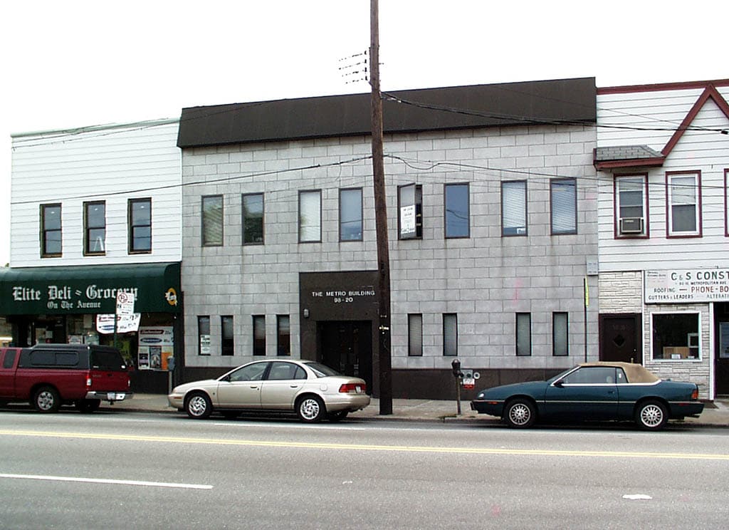 98-20 Metropolitan Ave, Forest Hills, NY for lease Primary Photo- Image 1 of 7