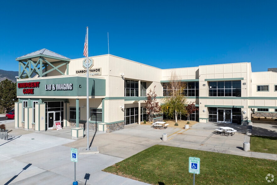 925 Ironwood Dr, Minden, NV for lease - Primary Photo - Image 1 of 5