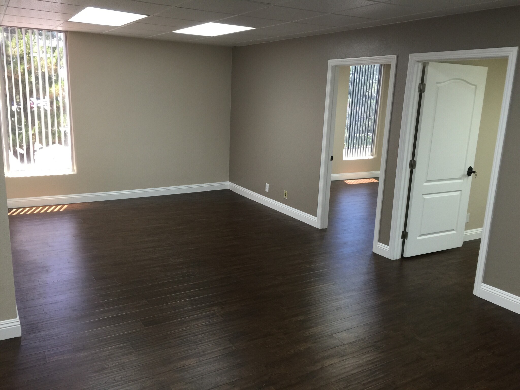 1820 E Garry Ave, Santa Ana, CA for sale Interior Photo- Image 1 of 1