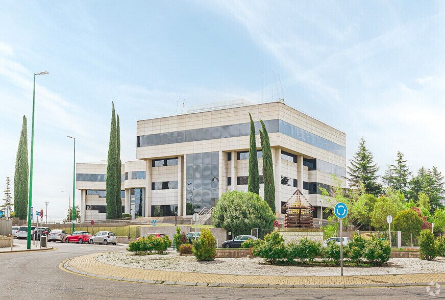 Avenida de Europa, 24, Alcobendas, Madrid à louer - Photo du bâtiment - Image 2 de 21