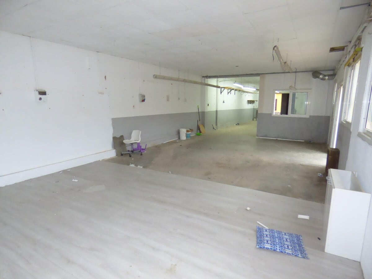 Malgrat de Mar, BAR 08380 - Unit 1 - - Interior Photo - Image 1 of 7