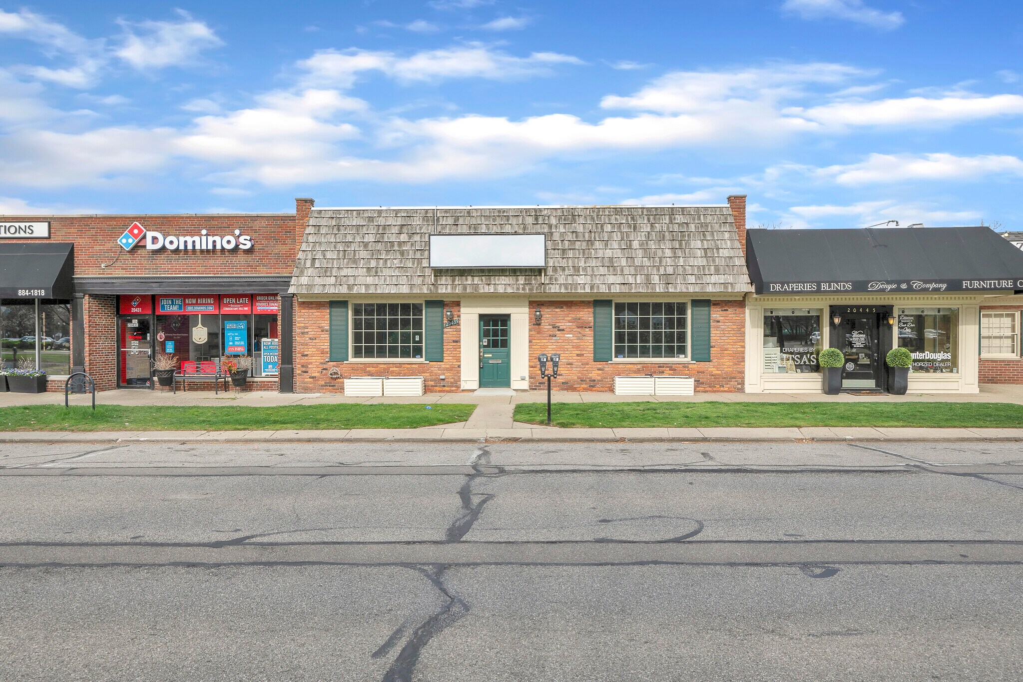20439 Mack Ave, Grosse Pointe, MI for lease Primary Photo- Image 1 of 3