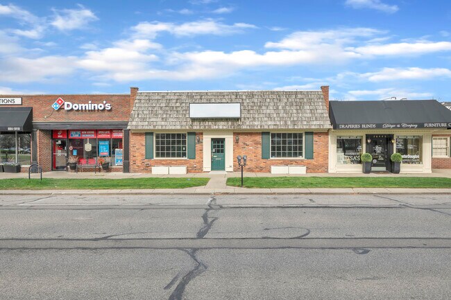 More details for 20439 Mack Ave, Grosse Pointe, MI - Office for Sale