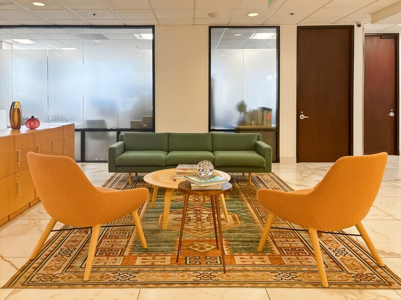 100 Fillmore St, Denver, CO à louer - Photo intérieure - Image 3 de 12