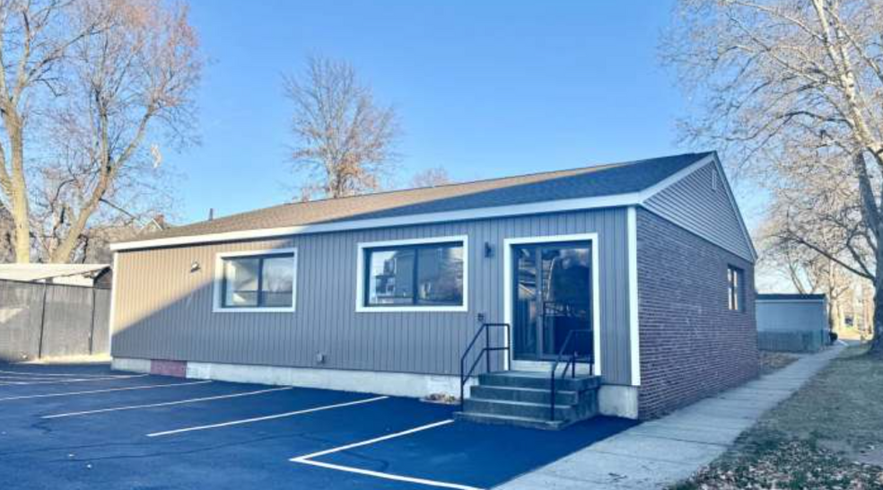 35 State St, Ludlow, MA for lease - Primary Photo - Image 1 of 3