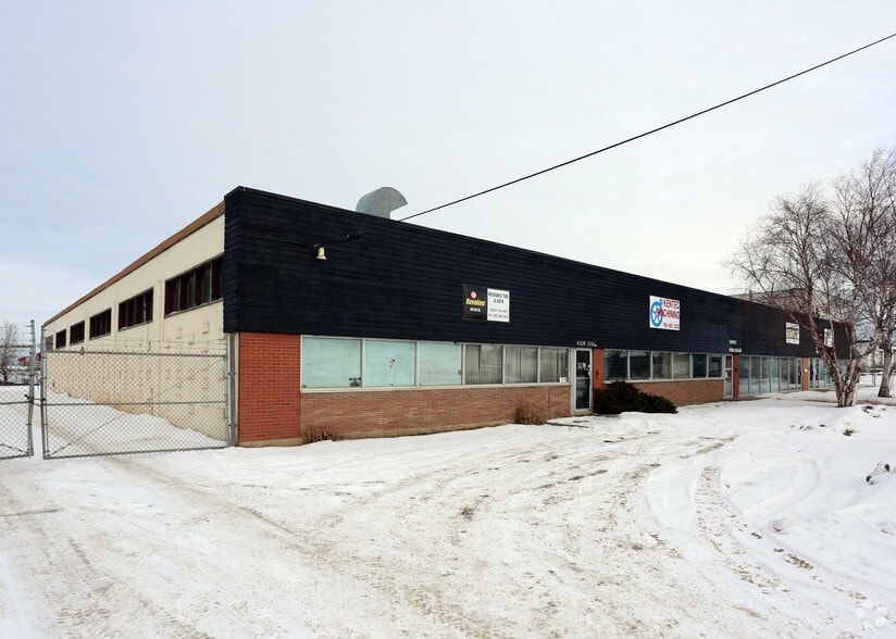 14516-14520 115th A Ave NW, Edmonton, AB à louer - Photo du bâtiment - Image 3 de 8