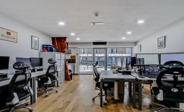 5 East Ln, London for lease Interior Photo- Image 2 of 8