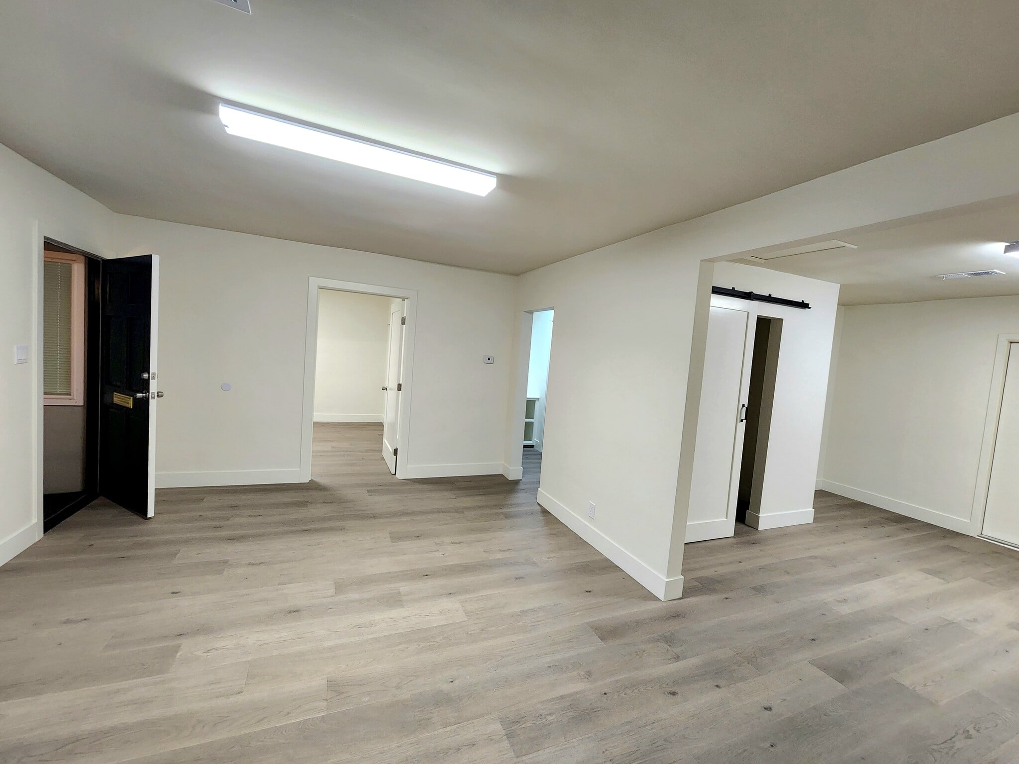 1511 Pontius Ave, Los Angeles, CA for lease Primary Photo- Image 1 of 14