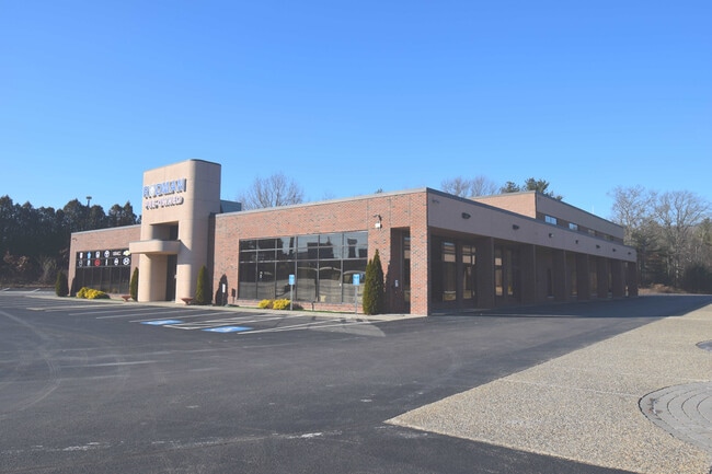 Plus de détails pour 45-53 Washington St, Foxborough, MA - Bureau, Commerce de détail à louer