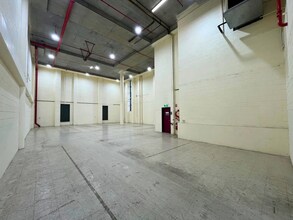 3 Warrah St, Chatswood for lease Interior Photo- Image 2 of 8