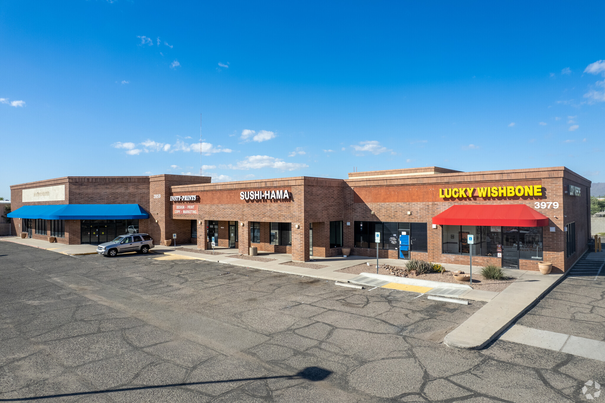 3959-3979 N Oracle Rd, Tucson, AZ à vendre Photo du bâtiment- Image 1 de 1