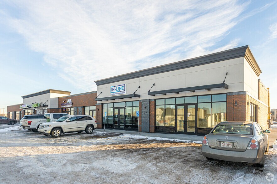 427 Mistatim Way, Edmonton, AB à vendre - Photo principale - Image 1 de 1