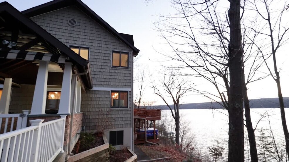4555 Davies Rd, Burdett, NY à vendre - Vidéo sur l’inscription commerciale - Image 2 de 42