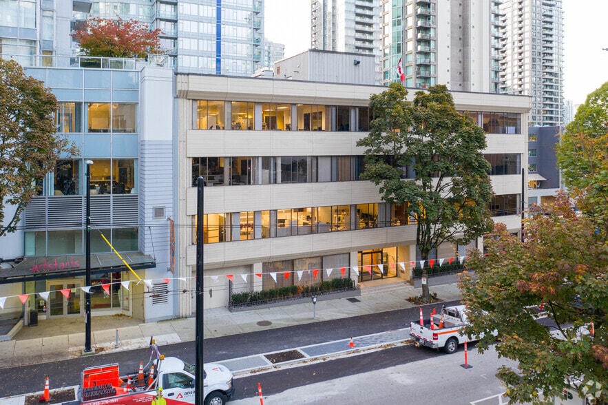 814 Richards St, Vancouver, BC for lease - Building Photo - Image 2 of 7