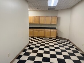 7991 Shaffer Pky, Littleton, CO for lease Interior Photo- Image 2 of 20