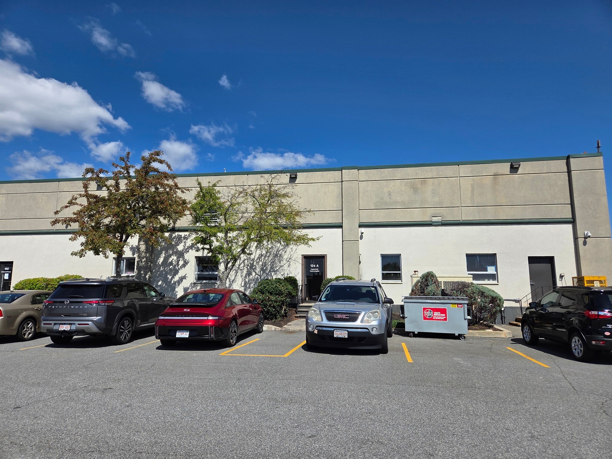 74-124 Cummings Park, Woburn, MA for lease Building Photo- Image 1 of 6