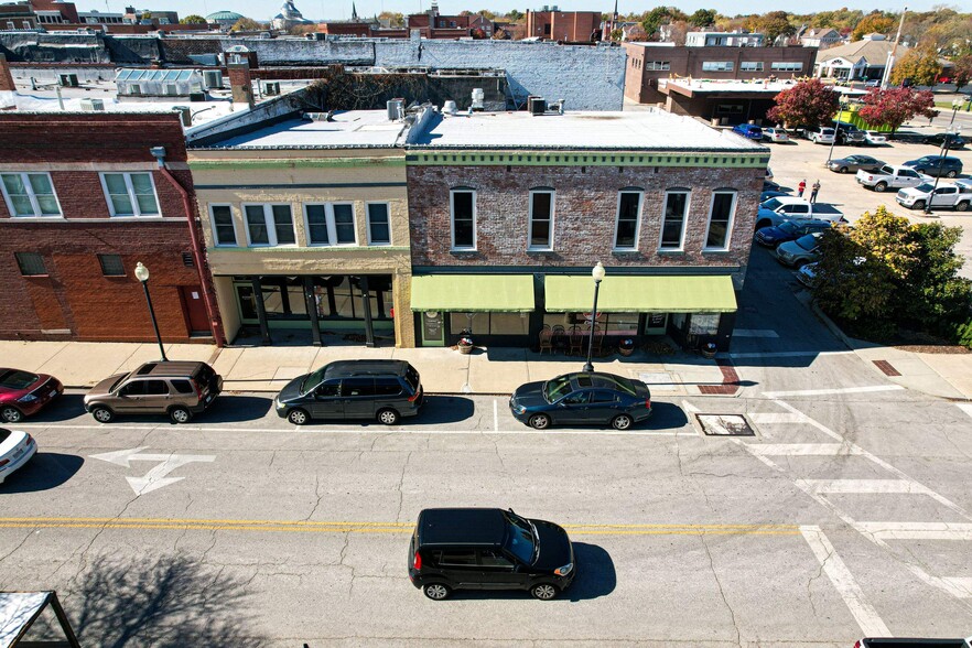 206-208 N Main St, Independence, MO à vendre - Photo du bâtiment - Image 1 de 48