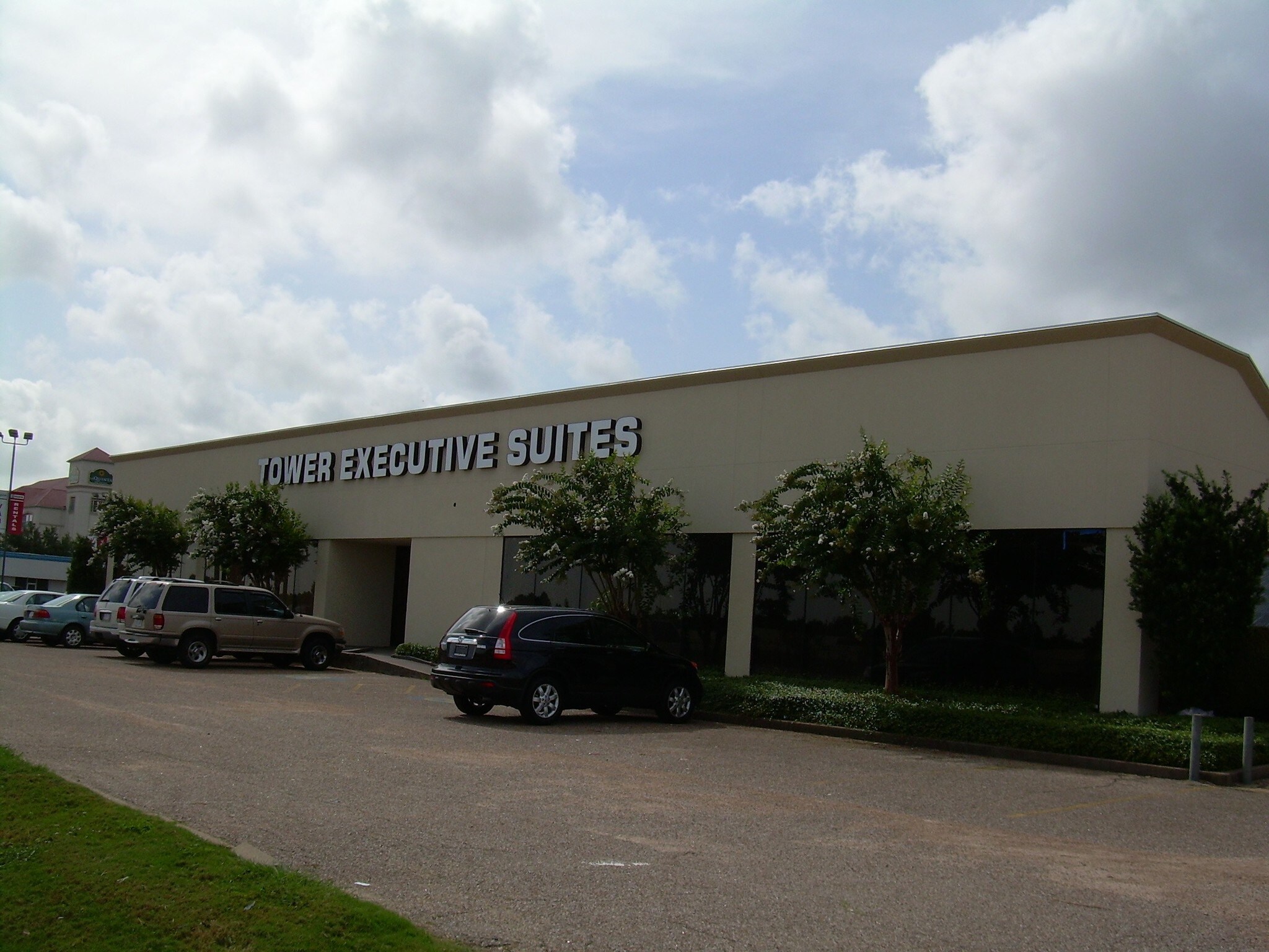 22503 Katy Fwy, Katy, TX à louer Photo du bâtiment- Image 1 de 3