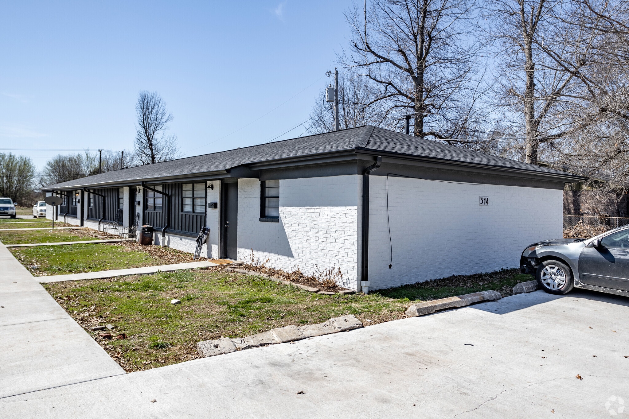 314 E Ash St, Skiatook, OK for sale Primary Photo- Image 1 of 10