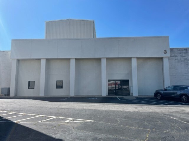 6700 Dawson Blvd, Norcross, GA à louer - Photo du bâtiment - Image 2 de 11