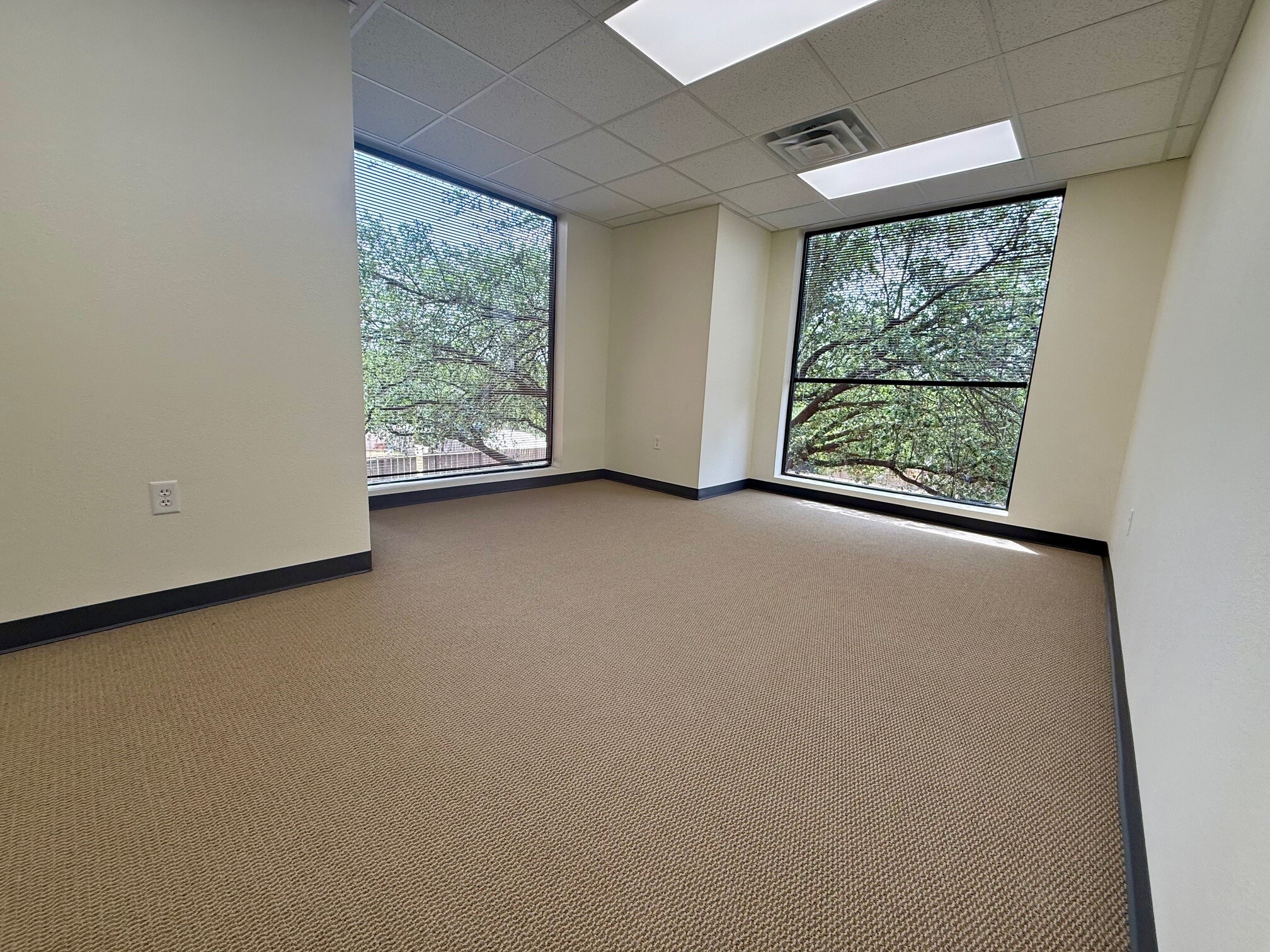 3000 Garfield St, Midland, TX for lease Building Photo- Image 1 of 6