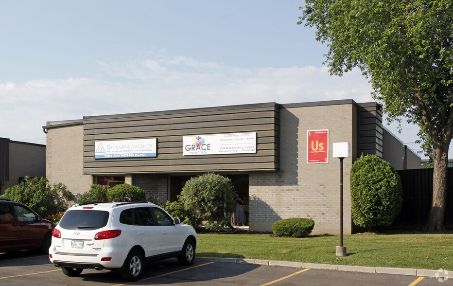 1283 Matheson Blvd E, Mississauga, ON à vendre - Photo principale - Image 1 de 1