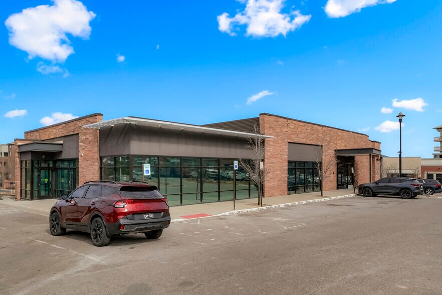 10120 E Dry Creek Rd, Centennial, CO à vendre - Photo du bâtiment - Image 3 de 14