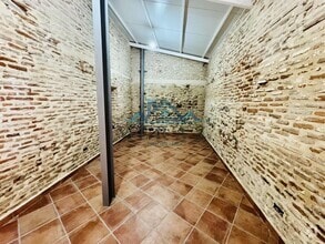 Retail in Talavera de la Reina, Toledo for lease Interior Photo- Image 2 of 9