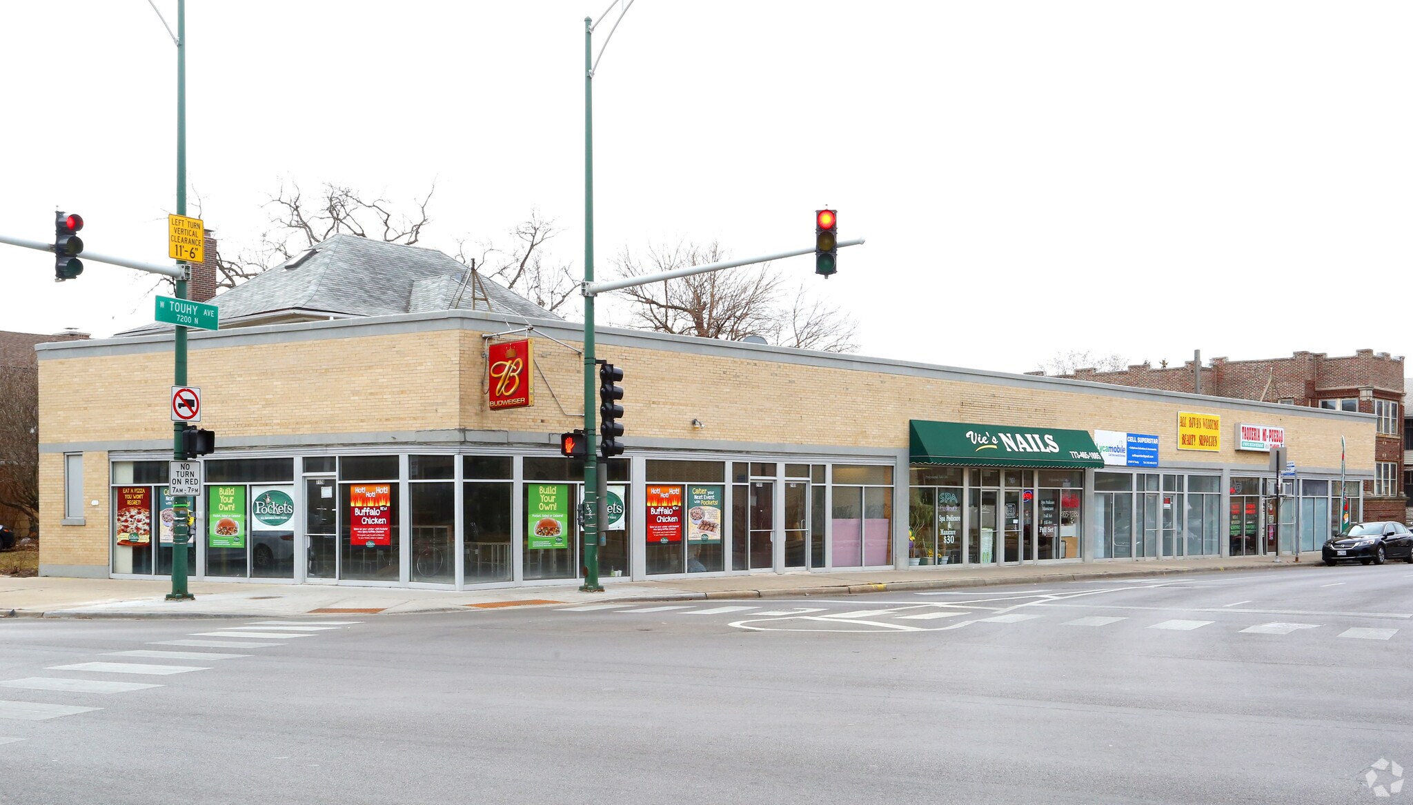 7126 N Ridge Blvd, Chicago, IL for lease Primary Photo- Image 1 of 10