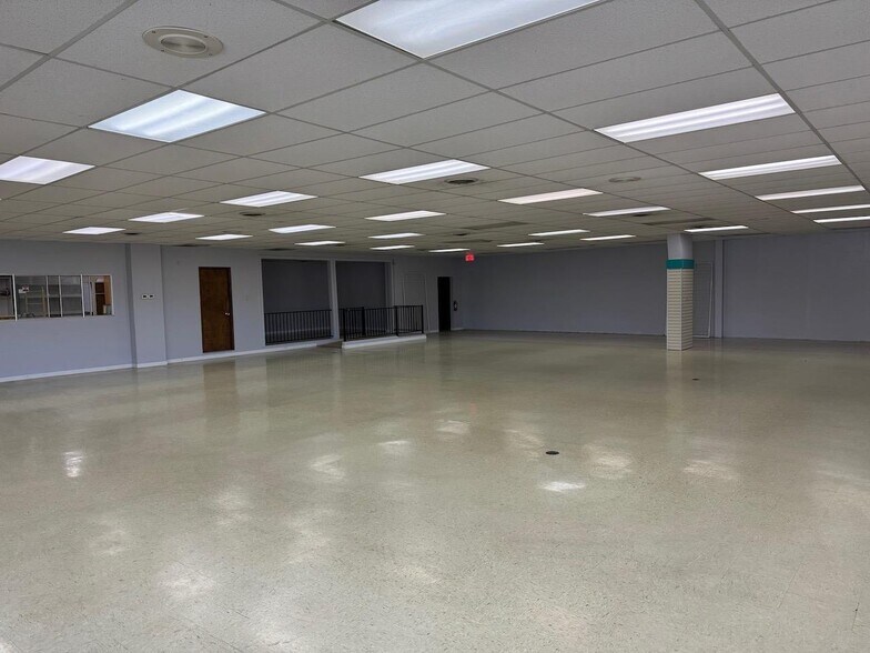 64 E Saint Charles St, San Andreas, CA à vendre - Photo intérieure - Image 3 de 9