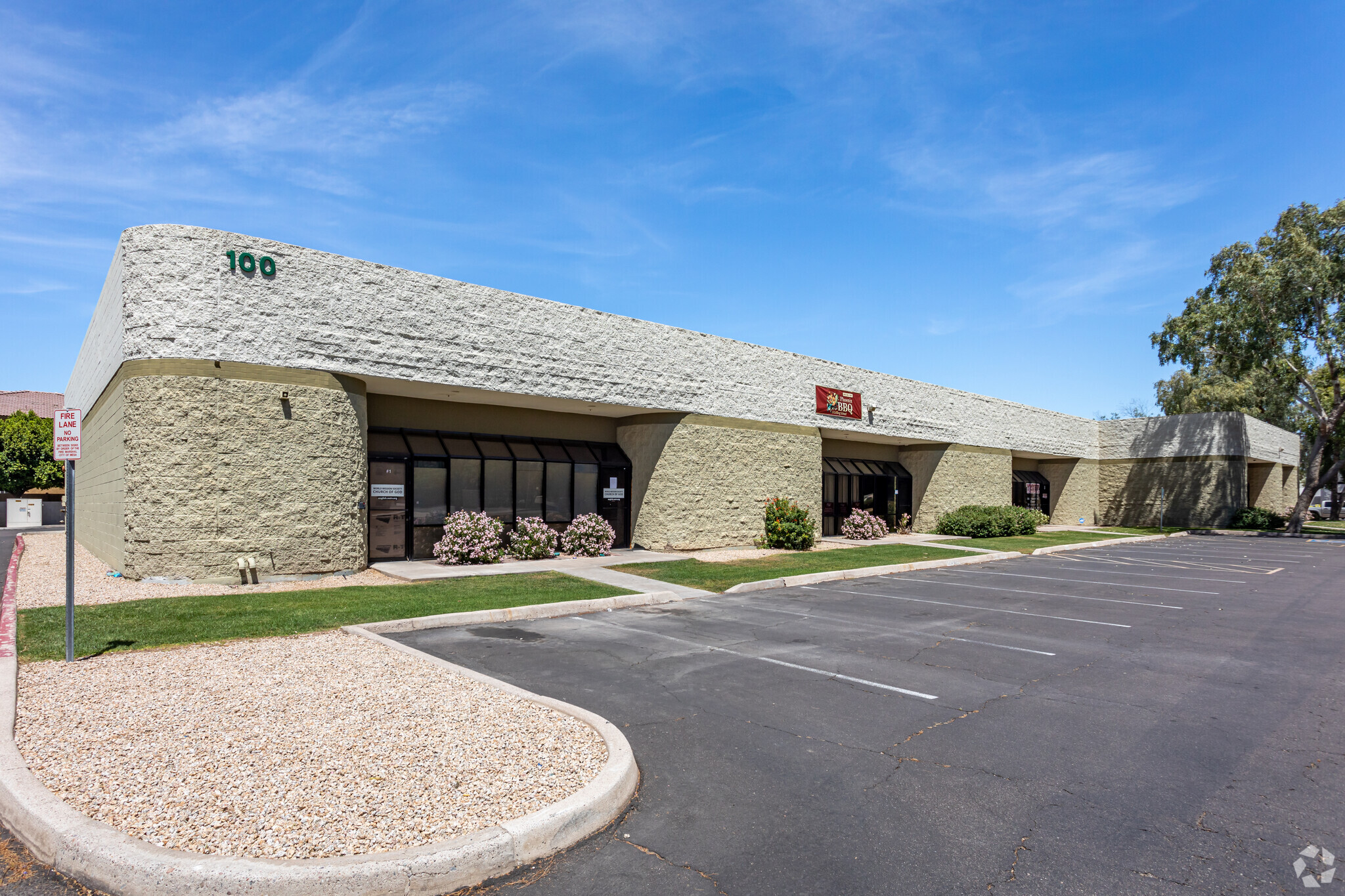 100 W Hoover Ave, Mesa, AZ for lease Primary Photo- Image 1 of 5