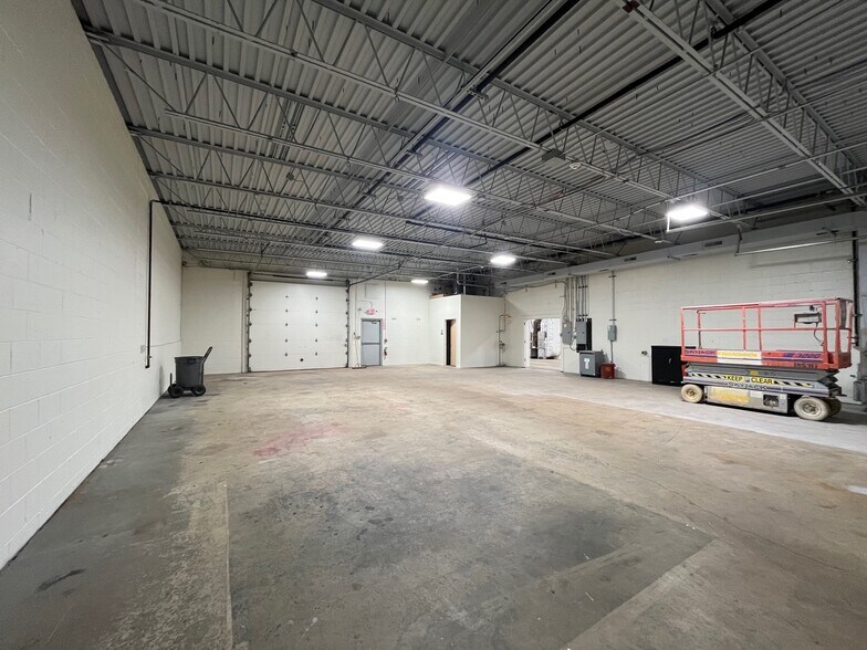 612 Gravelly Hollow Rd, Medford, NJ à louer - Photo du bâtiment - Image 3 de 10