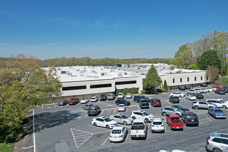 405 LeWallen Rd, Asheboro, NC for lease - Building Photo - Image 3 of 9