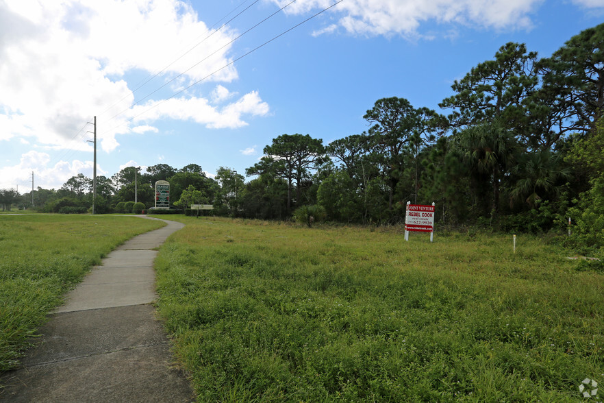 SE Federal Hwy, Hobe Sound, FL à vendre - Photo principale - Image 1 de 1