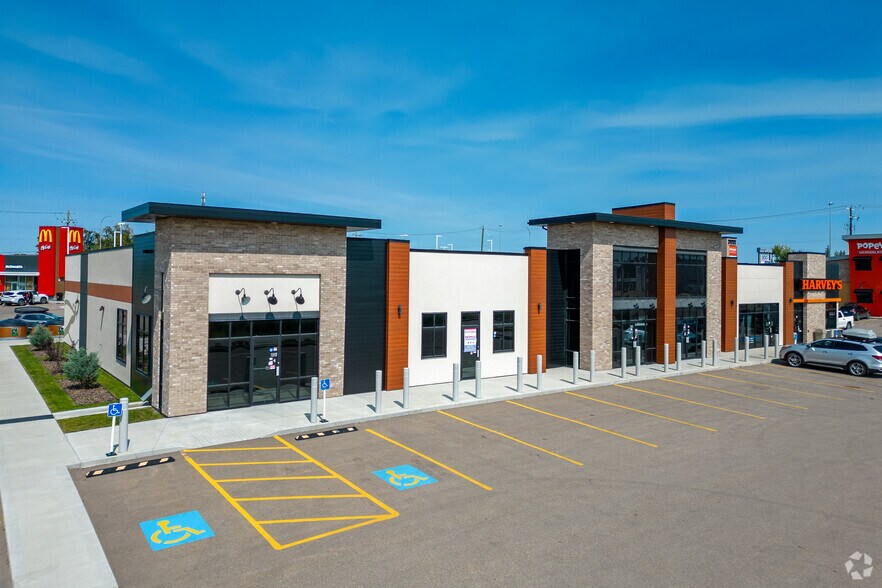 184 Leva, Red Deer County, AB for lease - Building Photo - Image 2 of 7