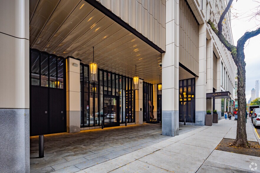 1865 Broadway, New York, NY for lease - Building Photo - Image 2 of 9