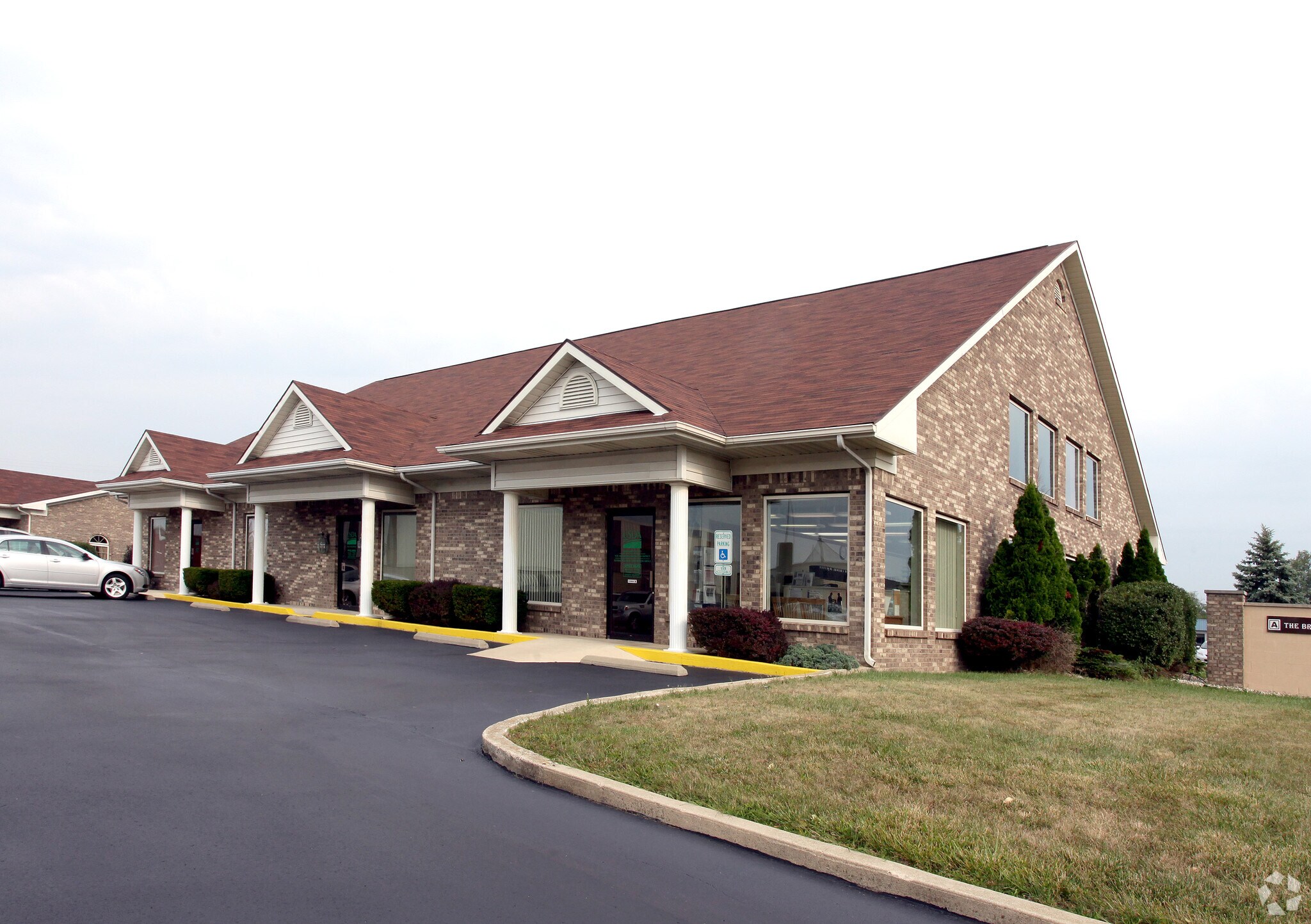 3645 N Briarwood Ln, Muncie, IN à louer Photo principale- Image 1 de 6