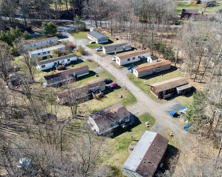 670 Granite Rd, Kerhonkson, NY for sale - Building Photo - Image 3 of 9