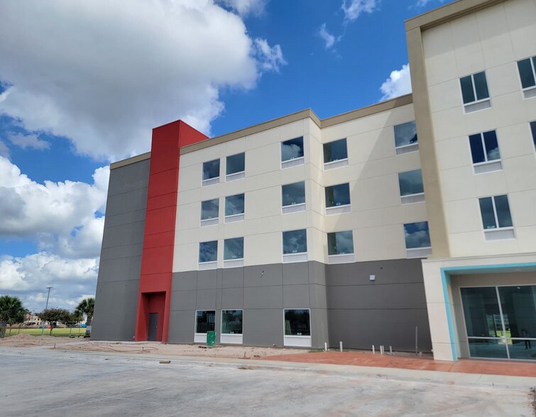 101 Grapefruit Blvd, Mission, TX à vendre - Photo du bâtiment - Image 3 de 32