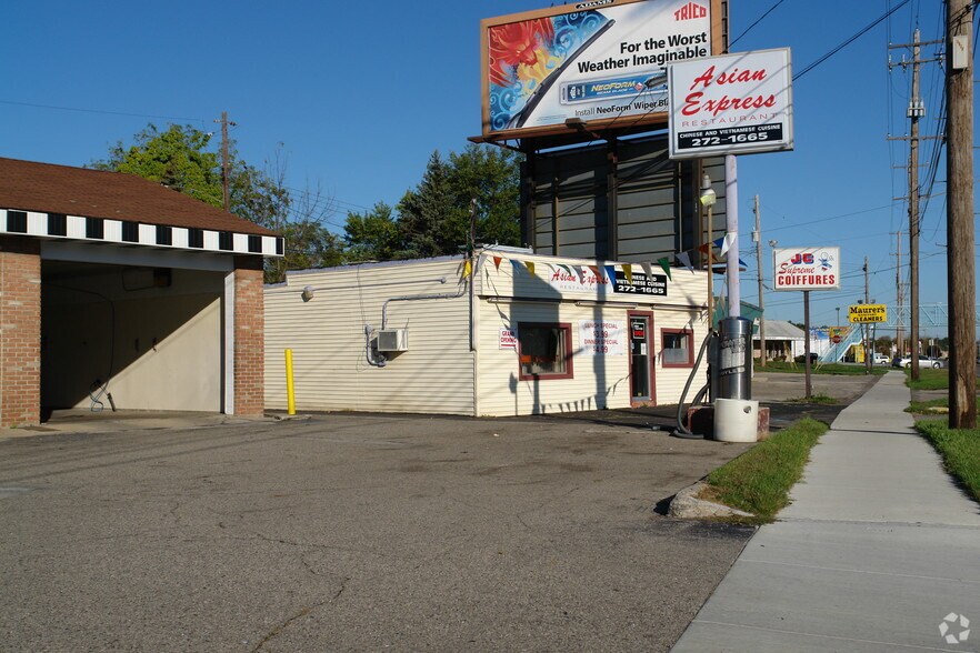 5920 S Cedar St, Lansing, MI for sale - Building Photo - Image 2 of 25
