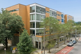 More details for 131 E Green St, Ithaca, NY - Retail for Lease