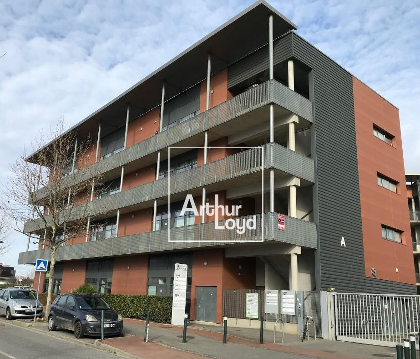 9 Rue Louis Courtois De Viçose, Toulouse à louer Photo du bâtiment- Image 1 de 3