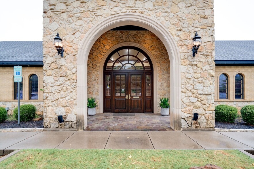 1727 Keller Pky, Keller, TX for sale - Building Photo - Image 2 of 27