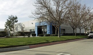 Plus de détails pour 2030 Hellman Ave, Ontario, CA - Industriel à louer