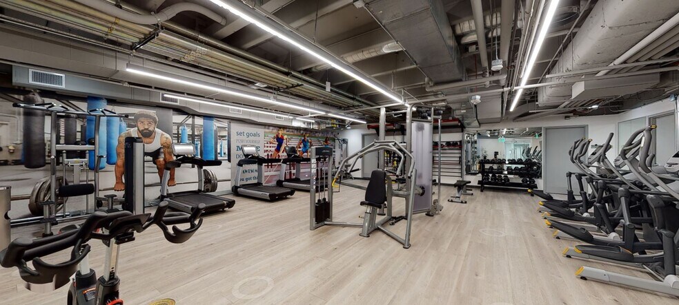 4500 S Cherry Creek Dr, Denver, CO à louer - Numérisation 3D de Matterport - Image 3 de 24