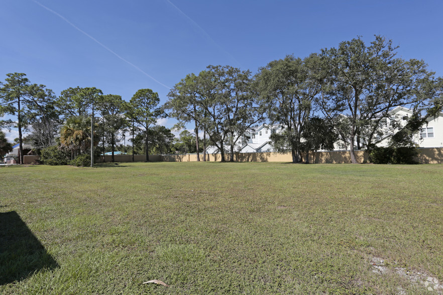 2149 Sadler Rd, Fernandina Beach, FL à vendre - Photo principale - Image 1 de 1