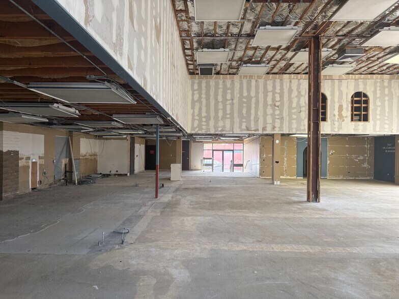 499 Alvarado St, Monterey, CA à louer - Photo du bâtiment - Image 3 de 19