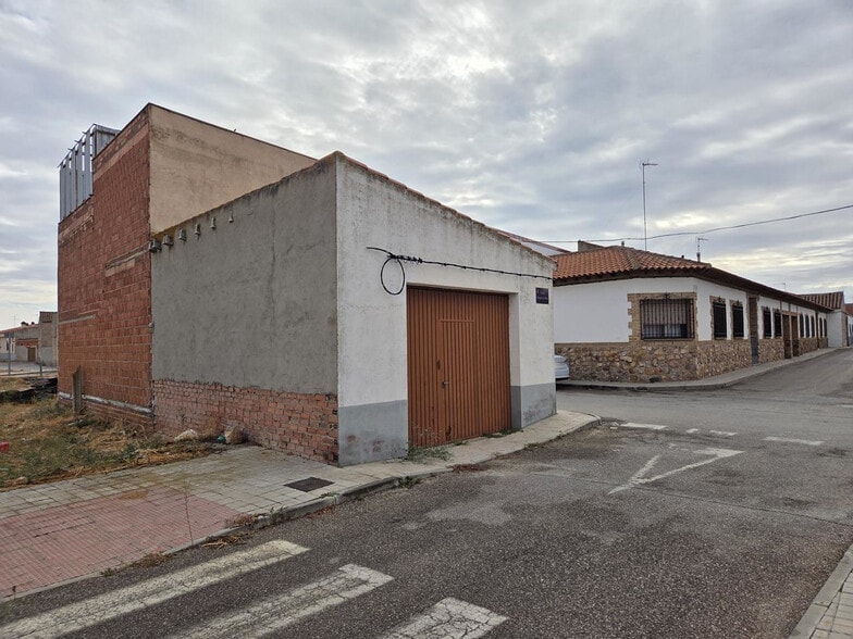 Calle Duque de Alba, 10, Sonseca, Toledo à vendre - Photo du bâtiment - Image 2 de 9