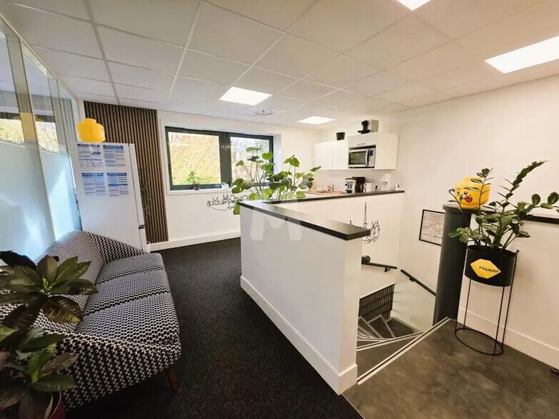Office in Évry-Courcouronnes for lease - Interior Photo - Image 2 of 11