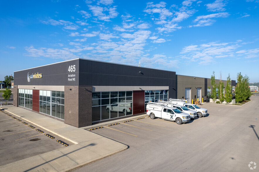 465 Aviation Rd NE, Calgary, AB for lease - Building Photo - Image 3 of 7